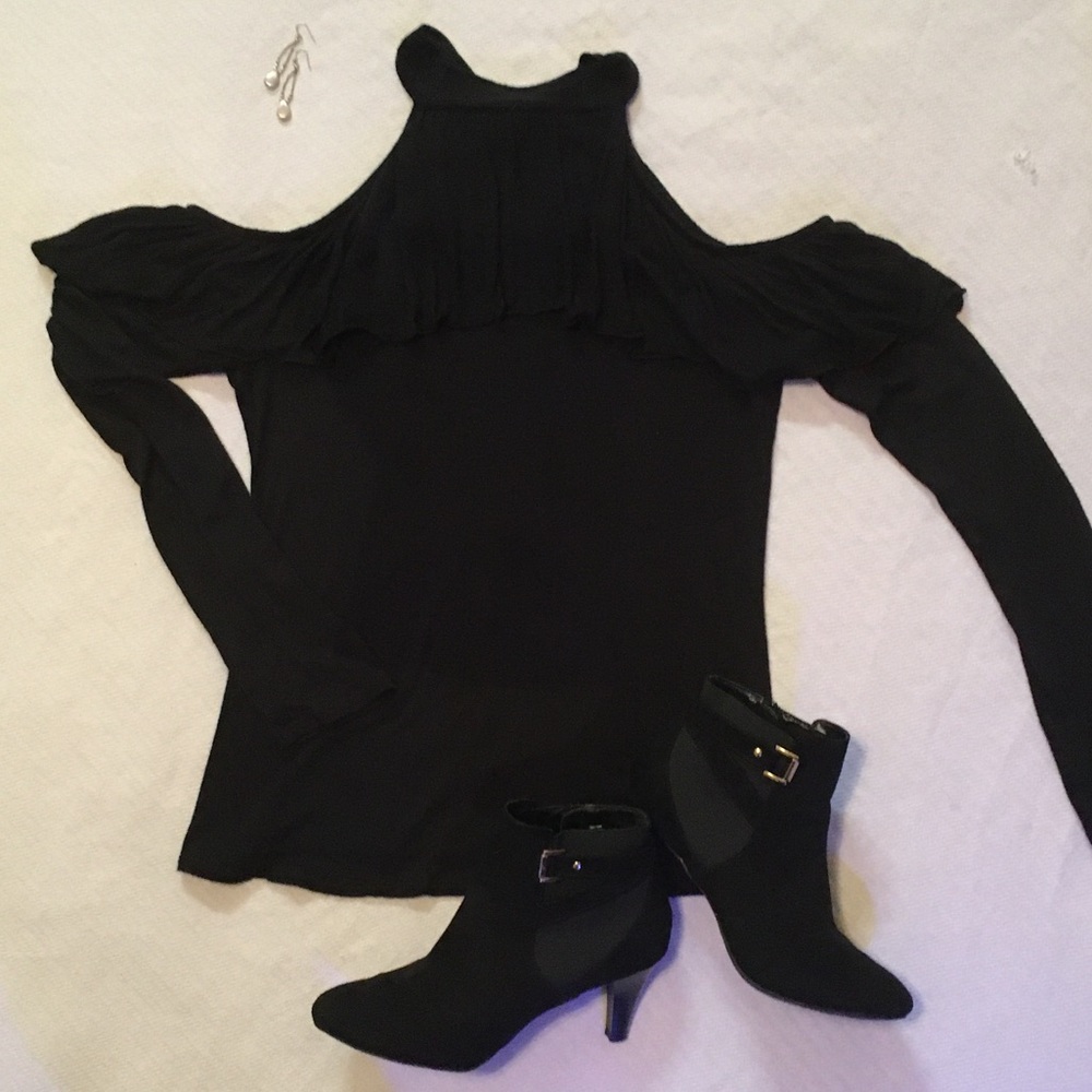 Unique Cold Shoulder Top
